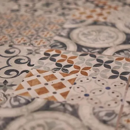 Couette-café Sztukmistrz Magician Art